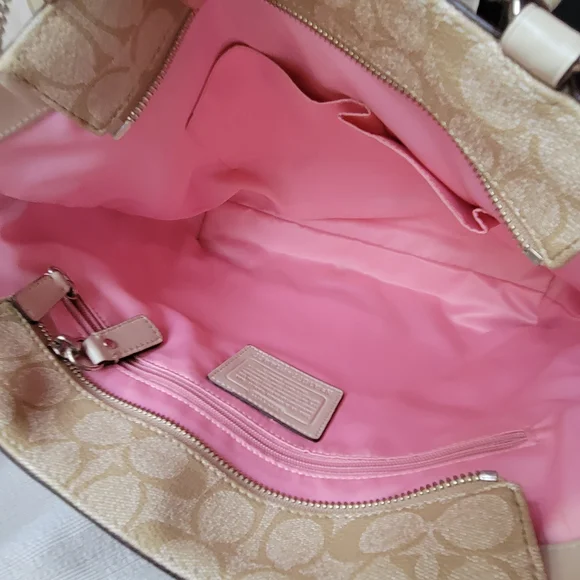 Coach Chelsea Heritage Tote with Matching Wristlet & Card Holder - Picture 10 of 15